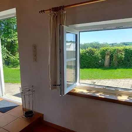 84Qm Ferienwohnung Mit Garten Und Terrasse In Ruhiger Lage * Rotthalmuenster