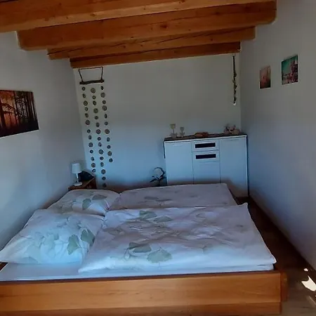 84Qm Ferienwohnung Mit Garten Und Terrasse In Ruhiger Lage Rotthalmuenster