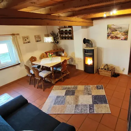 84Qm Ferienwohnung Mit Garten Und Terrasse In Ruhiger Lage