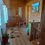 Ruhig Gelegene Mit Garten Und Terrasse *
