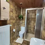 Ruhig Gelegene Mit Garten Und Terrasse Apartmán
