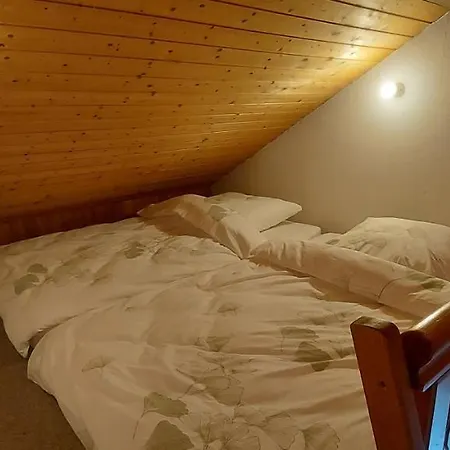 84Qm Ferienwohnung Mit Garten Und Terrasse In Ruhiger Lage *
