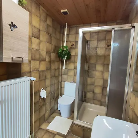 84qm Mit Garten Und Terrasse In Ruhiger Lage Apartmán